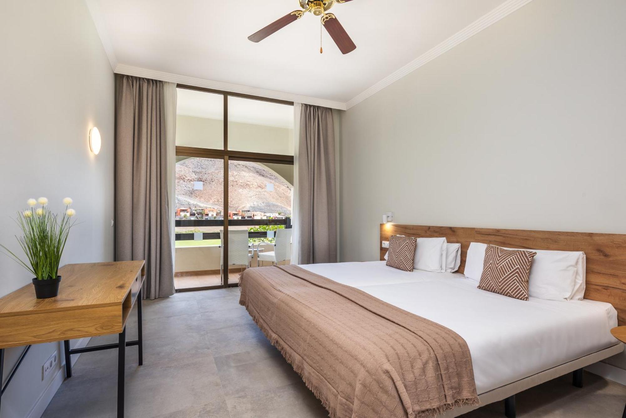 Hotel Livvo Jandia Golf 모로델제블 외부 사진