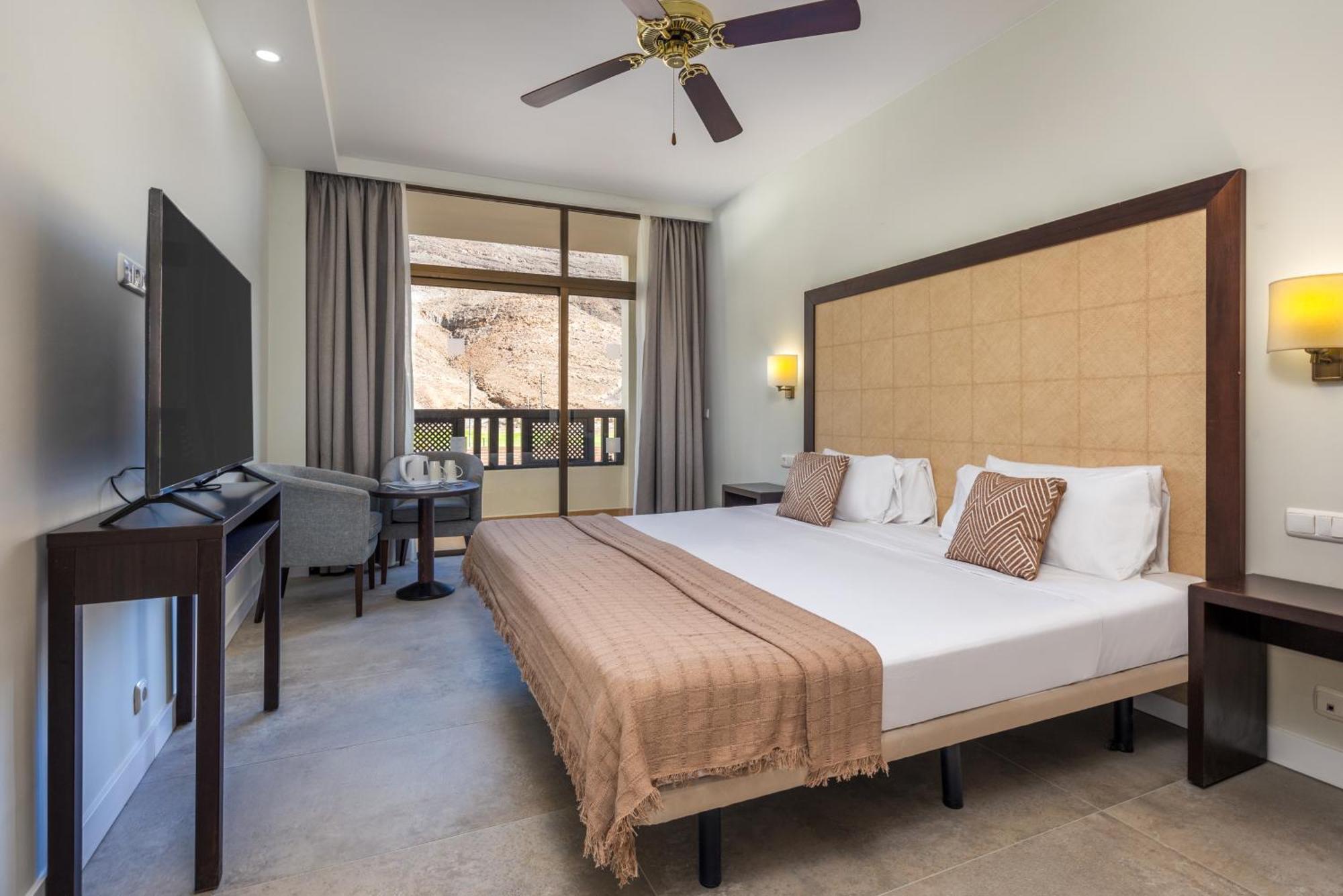 Hotel Livvo Jandia Golf 모로델제블 외부 사진